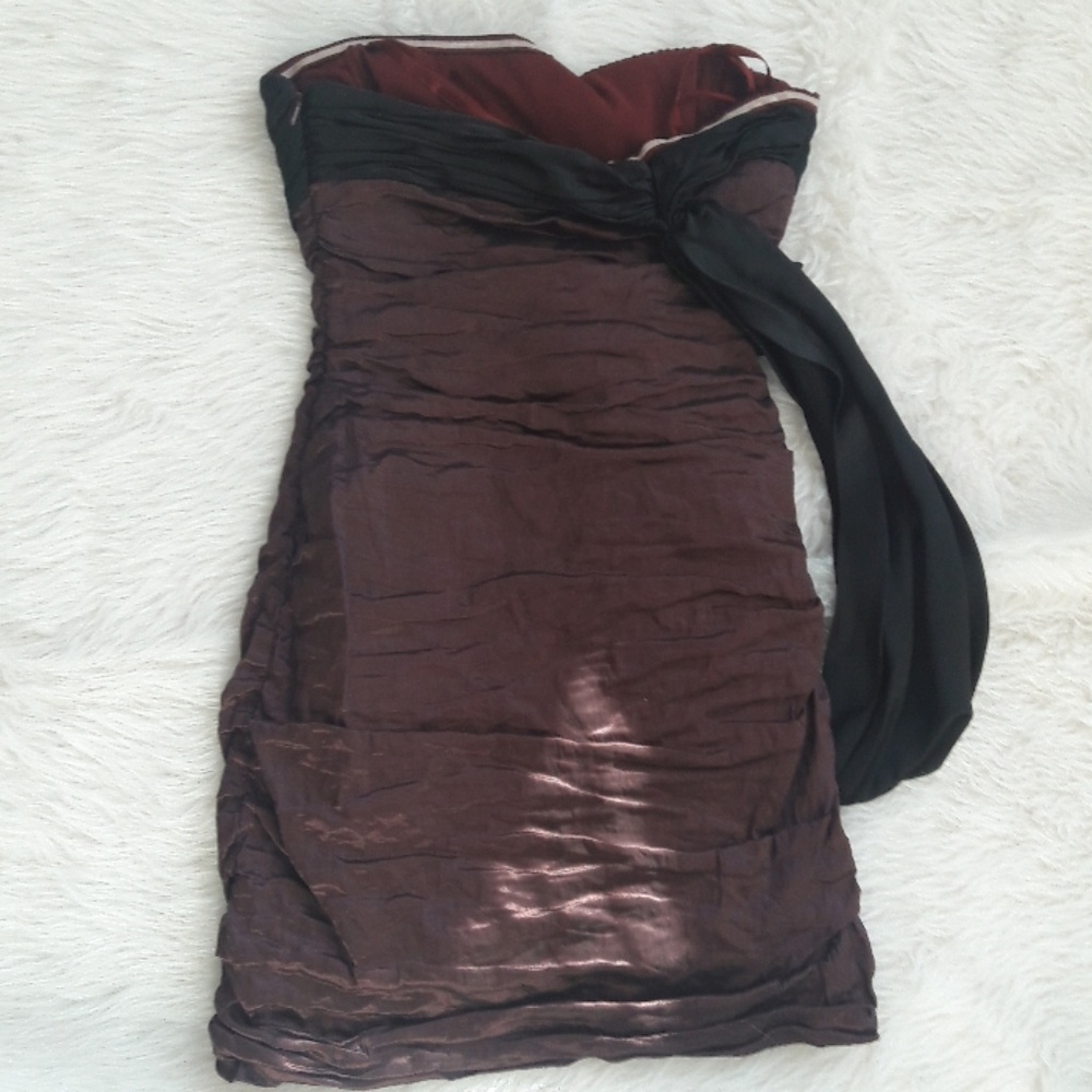 Short Mini Dress - Picture 3 of 3